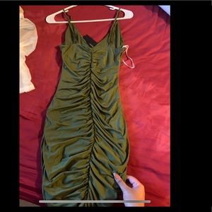 ❗️Sexyyy, never worn olive green dress❗️